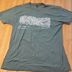 Urban Graphic Tee in Forest Green